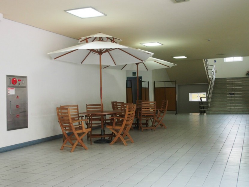 06.JPG