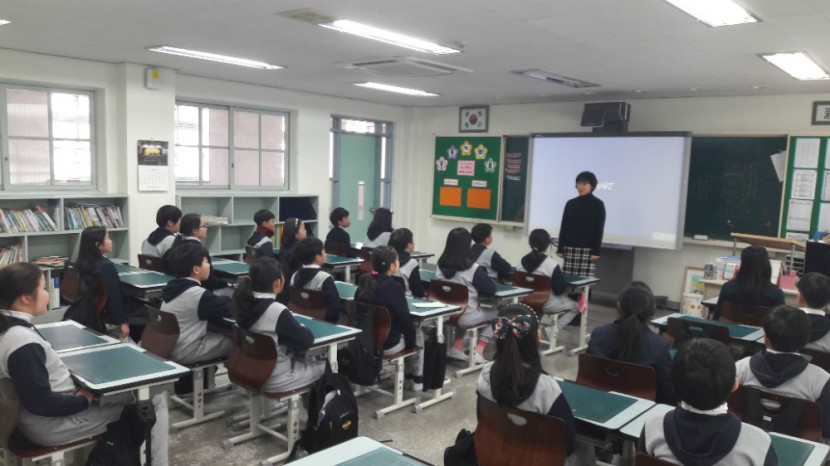 4-용기 암송대회(1).jpg