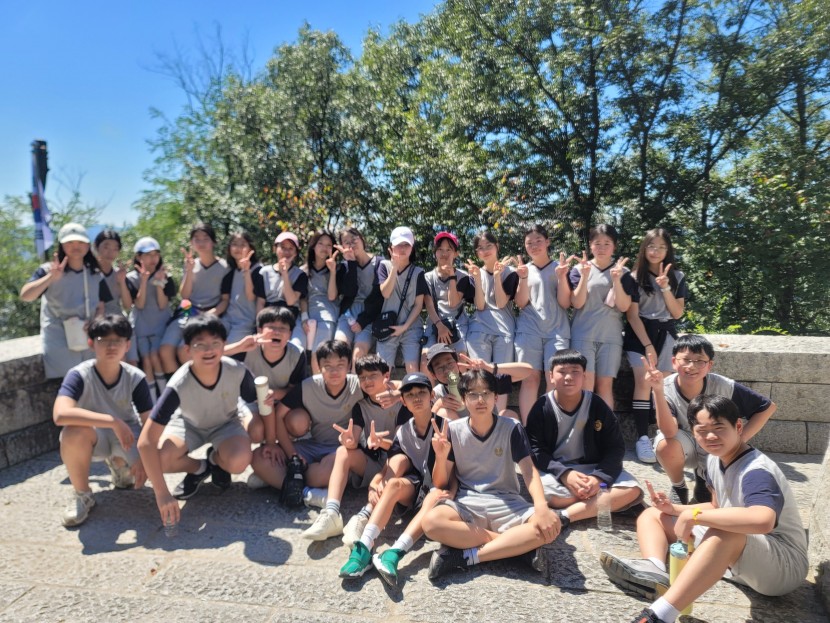 c58fb23a3fa24afff21ecdd7fe4caa0b_1763971525_4.jpg