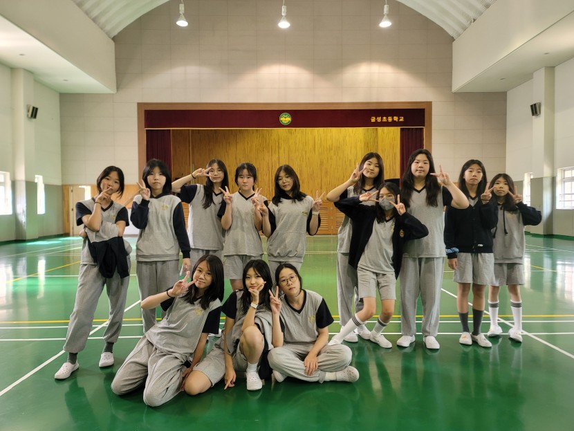c58fb23a3fa24afff21ecdd7fe4caa0b_1763971657_82.jpg